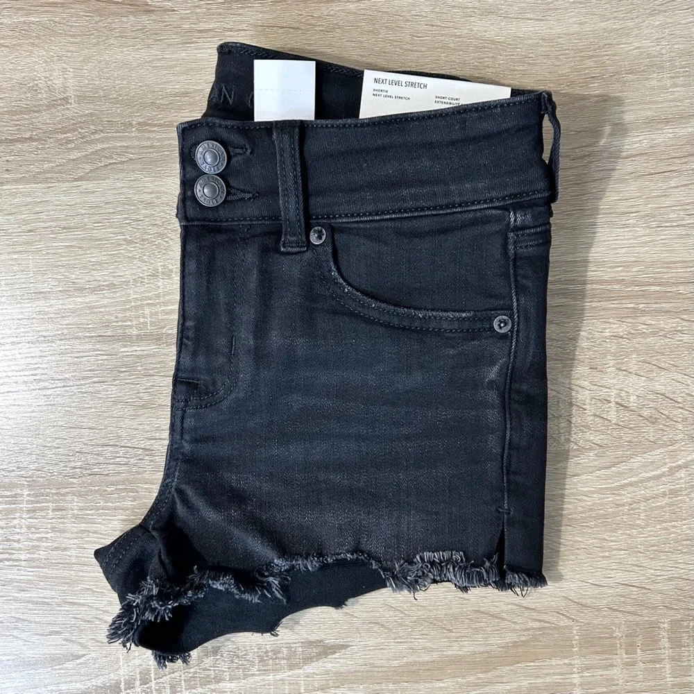 🆕AEO Low Rise Shortie - Picture 3 of 4